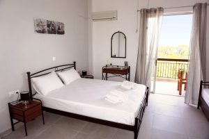 Mari-Rena Plaz - Paralio Astros - rooms for rent